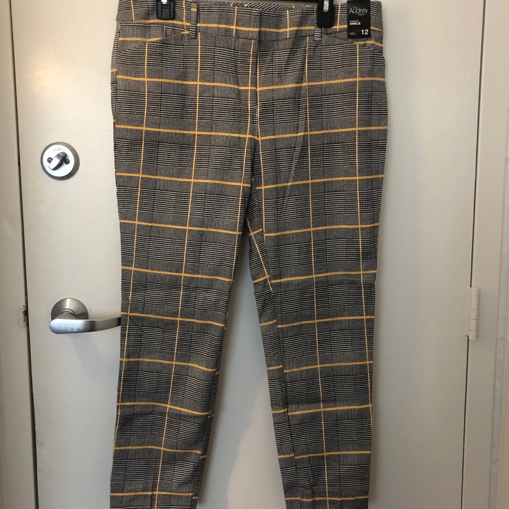 New York & Company Audrey Ankle Pant